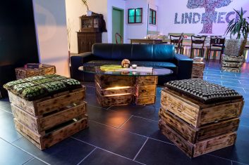 360° Tour Café
