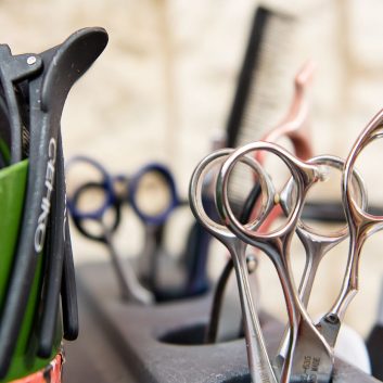 Friseursalon + Nagel- Kosmetikstudio